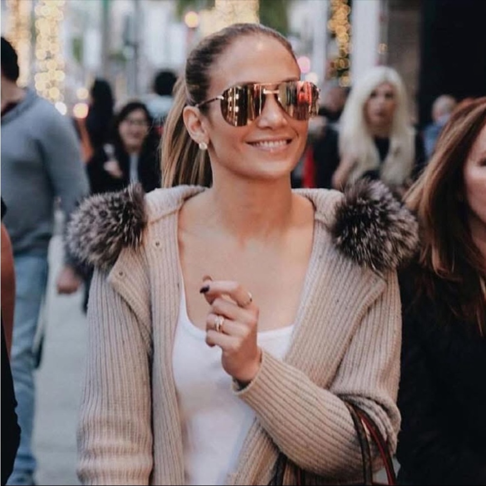 Quay Australia The Playa pink mirrored aviator gold